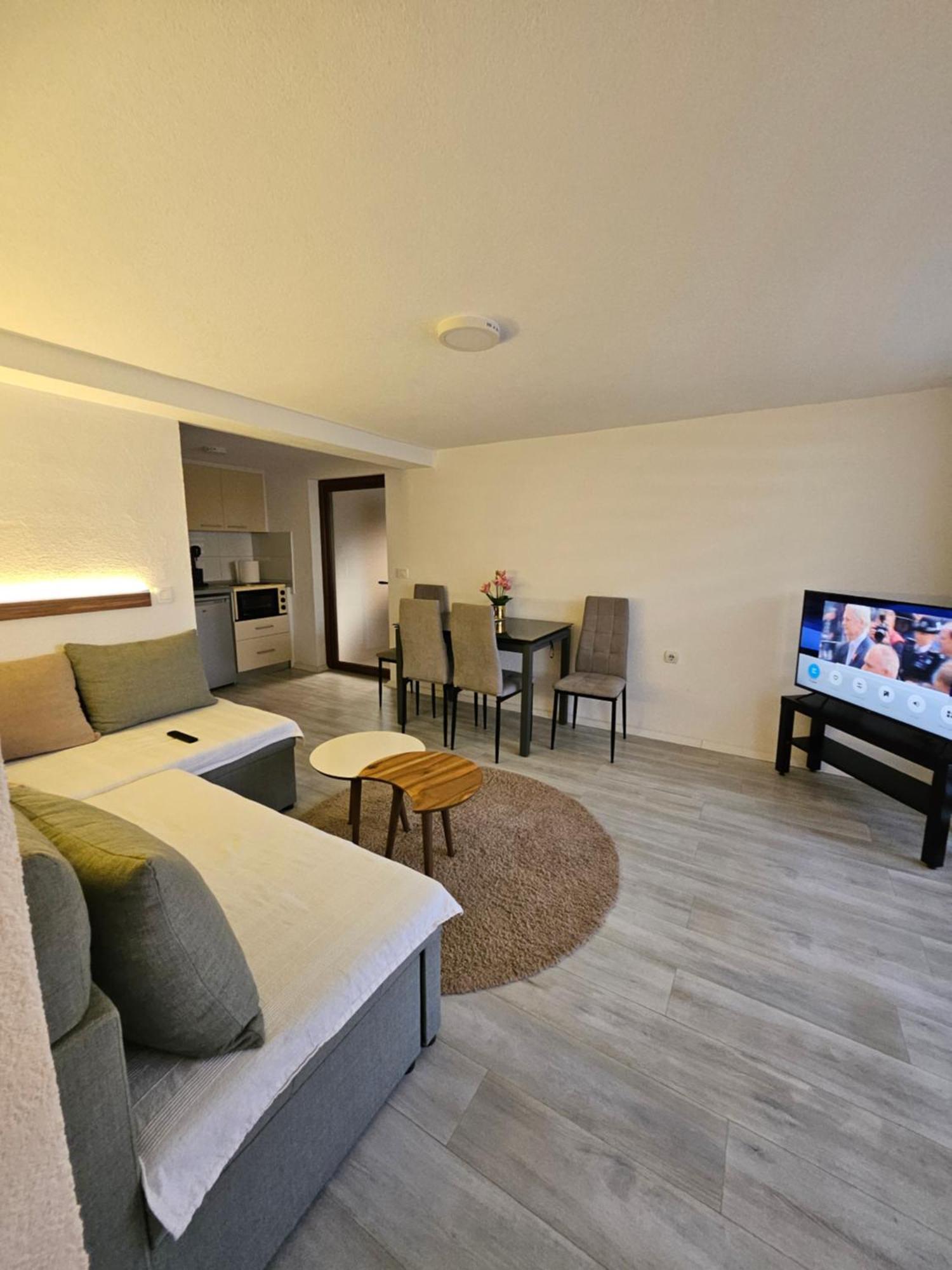 Joandi Apartments Gewgelija Zewnętrze zdjęcie