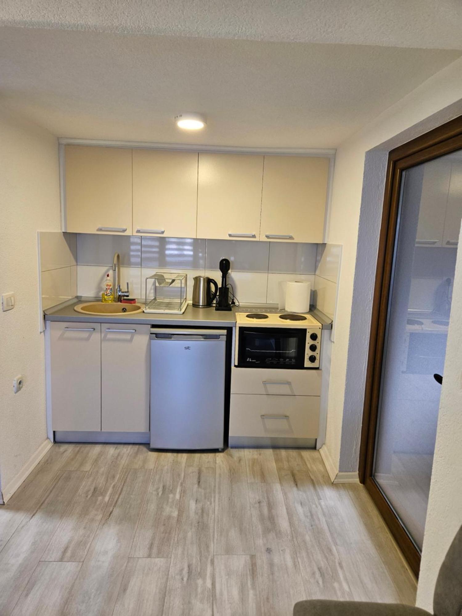 Joandi Apartments Gewgelija Zewnętrze zdjęcie